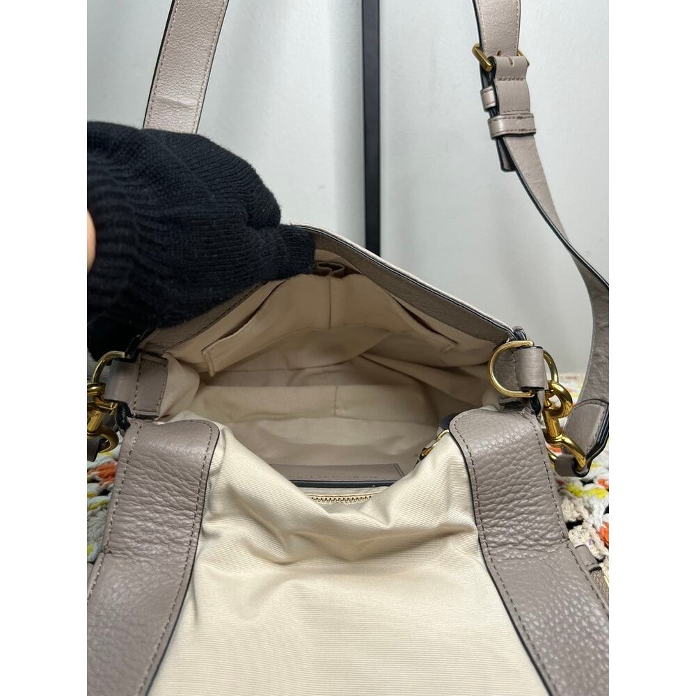 Marc Jacobs Recruit Nomad Pebbled Leather Saddle Crossbody Bag Taupe Gray - Picture 8 of 14
